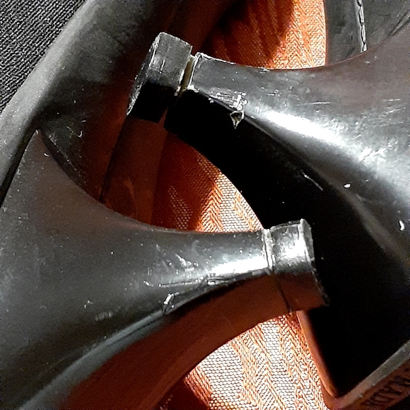 Prada Black Pointed Toe Fabric Covered Kitten Heels Pumps Women's Size 39 - Picture 16 of 16